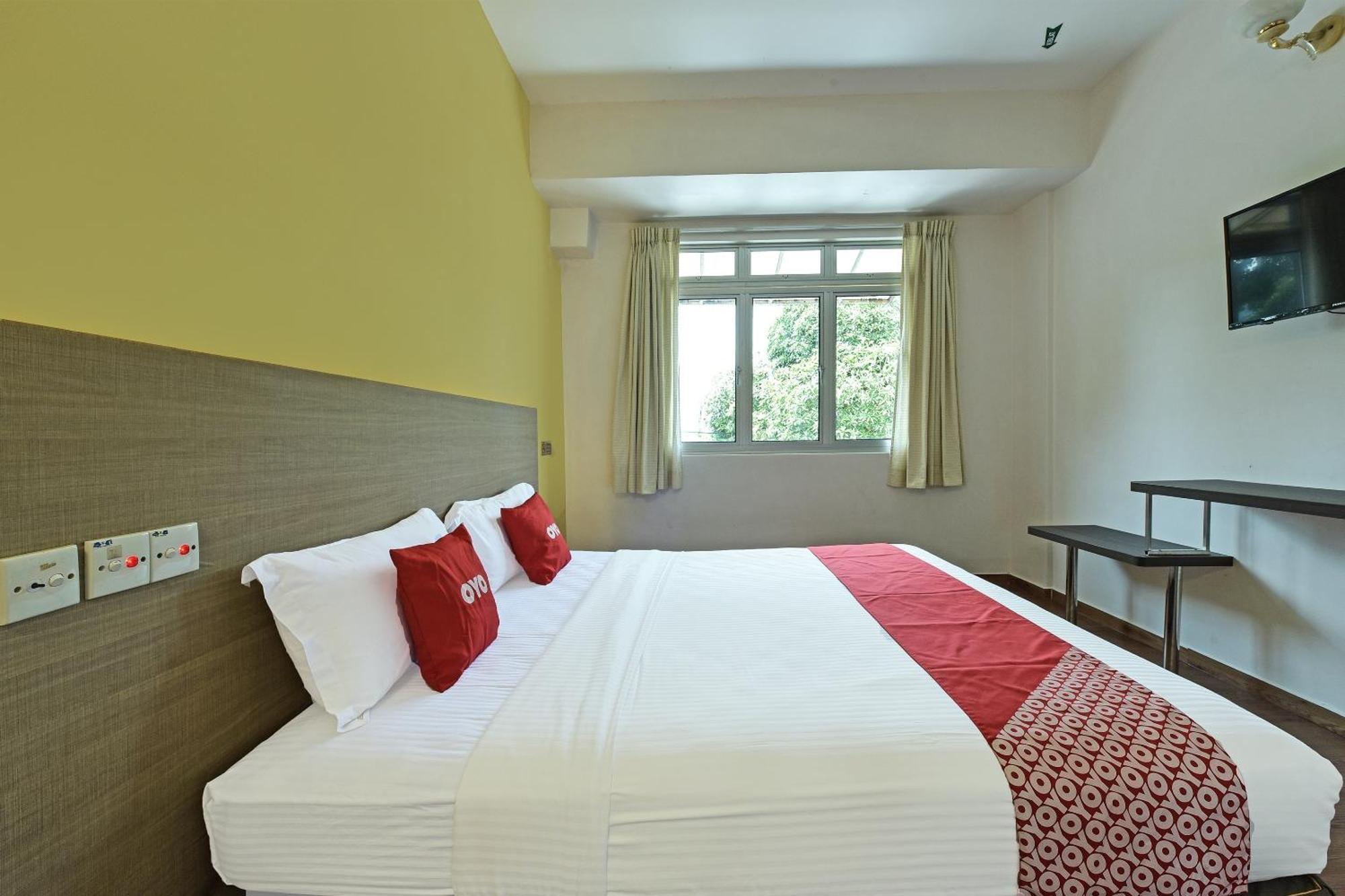Super Oyo 44036 Hotel De Perdana Hill Batu Pahat Eksteriør bilde