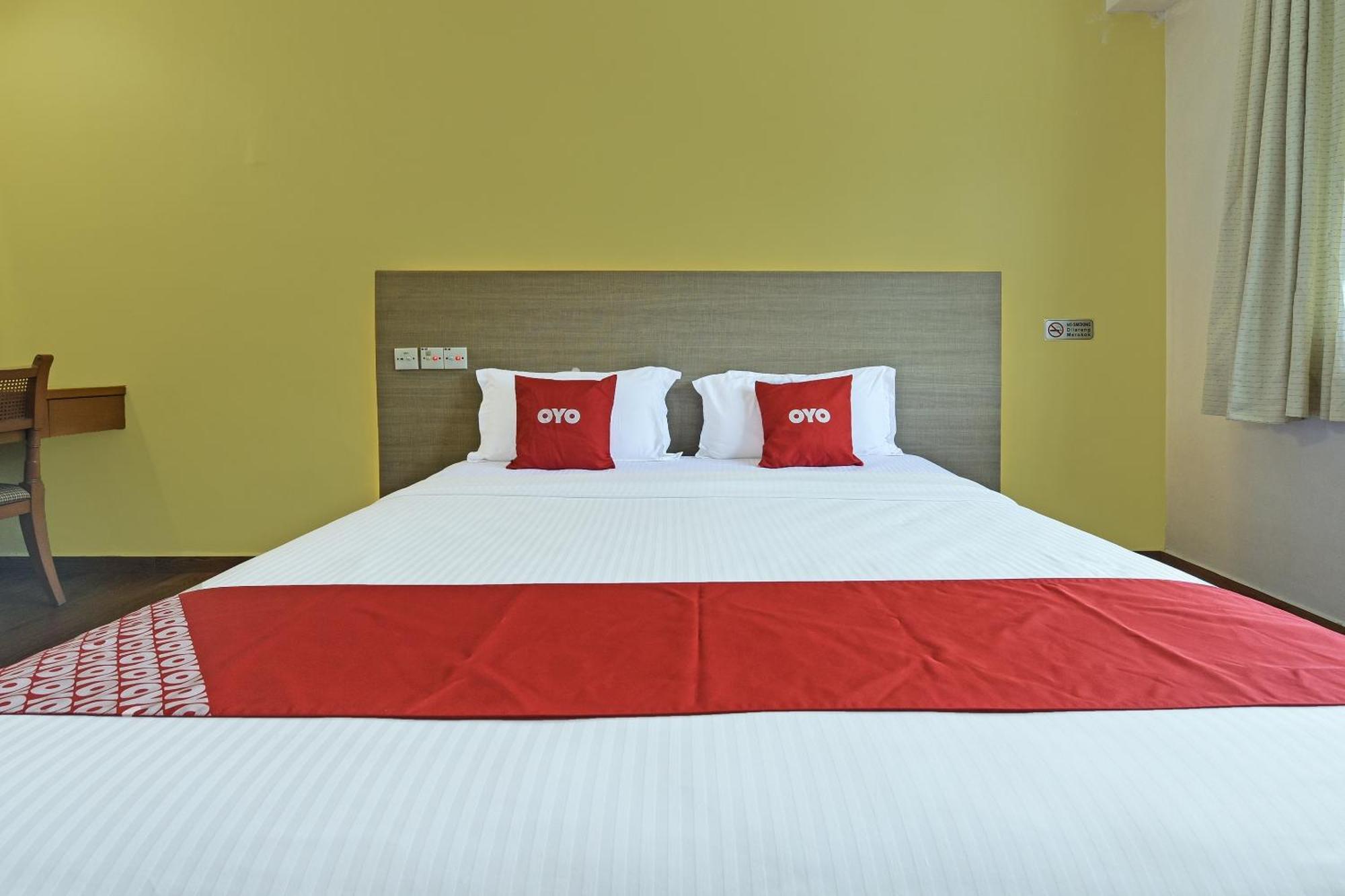 Super Oyo 44036 Hotel De Perdana Hill Batu Pahat Eksteriør bilde
